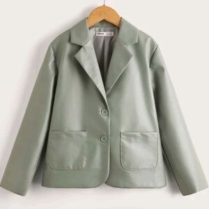 Light green faux leather 2 pocket jacket coat button closure size 152 / US 10/12
